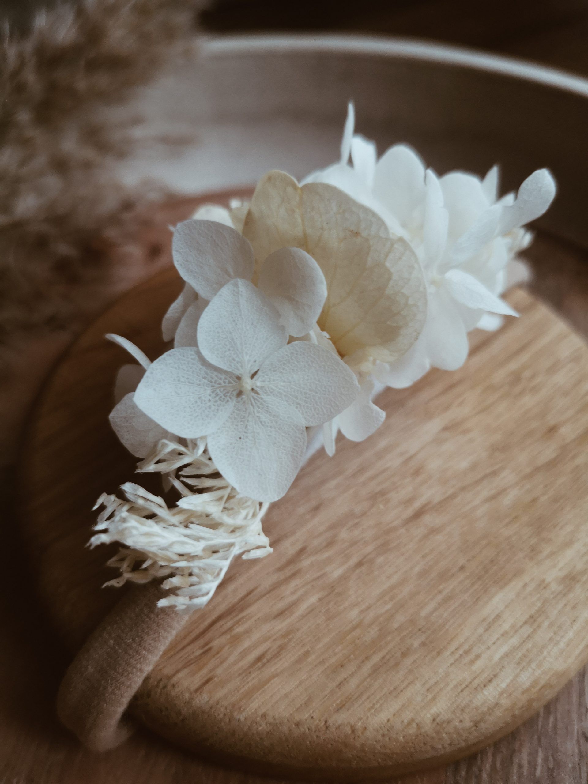 Neugeborenen-Stirnband aus Trockenblumen - Image 4