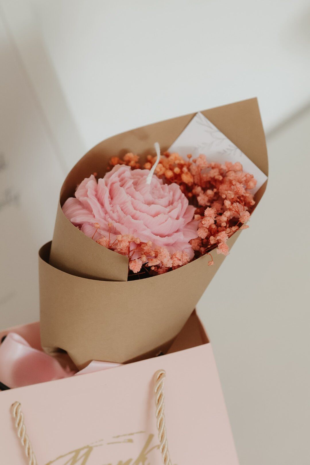 Peony Blush Mini Blumenstrauß