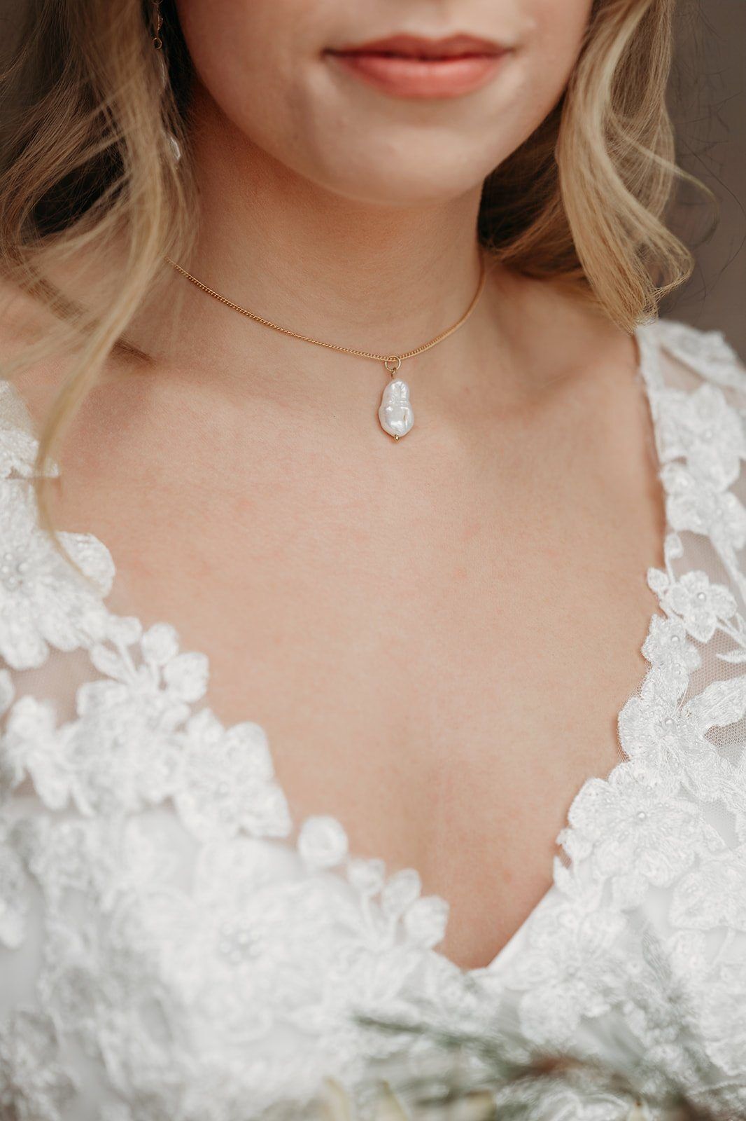 Vivienne Bridal Back Necklace - Image 2