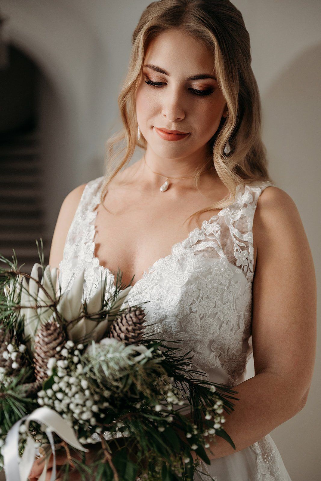 Vivienne Bridal Back Necklace - Image 3